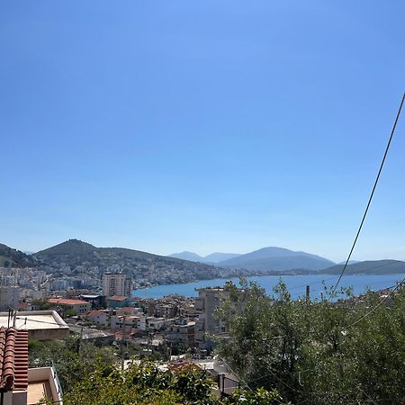 Guest House Sandri Sarandë Esterno foto
