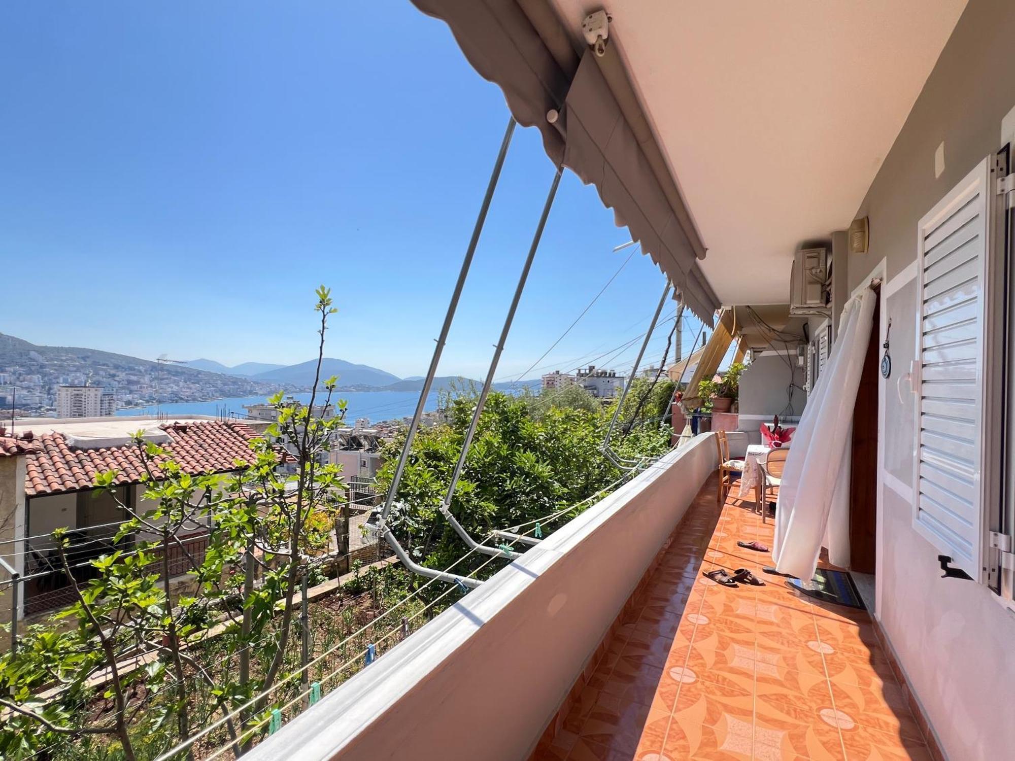 Guest House Sandri Sarandë Esterno foto