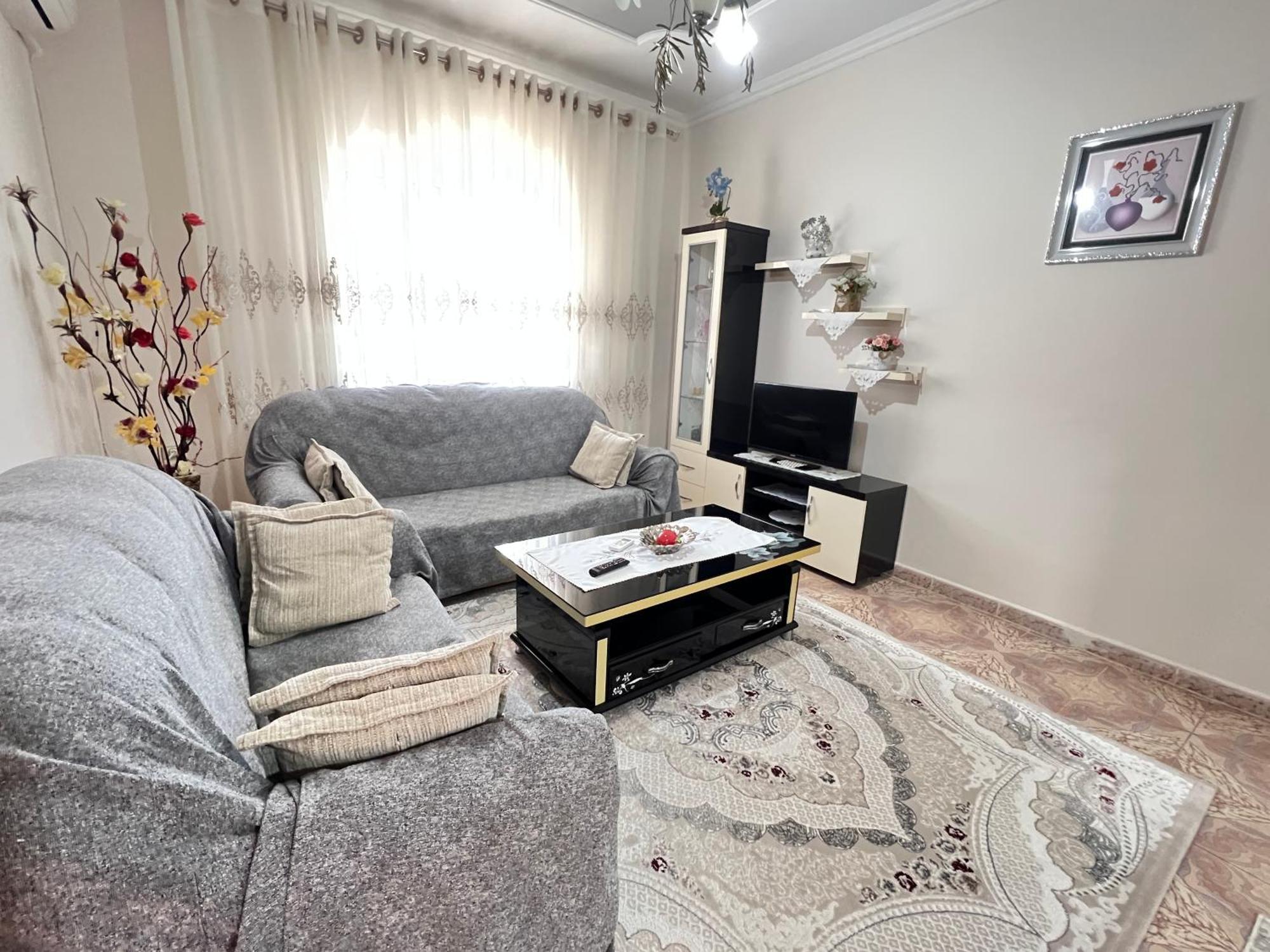 Guest House Sandri Sarandë Esterno foto