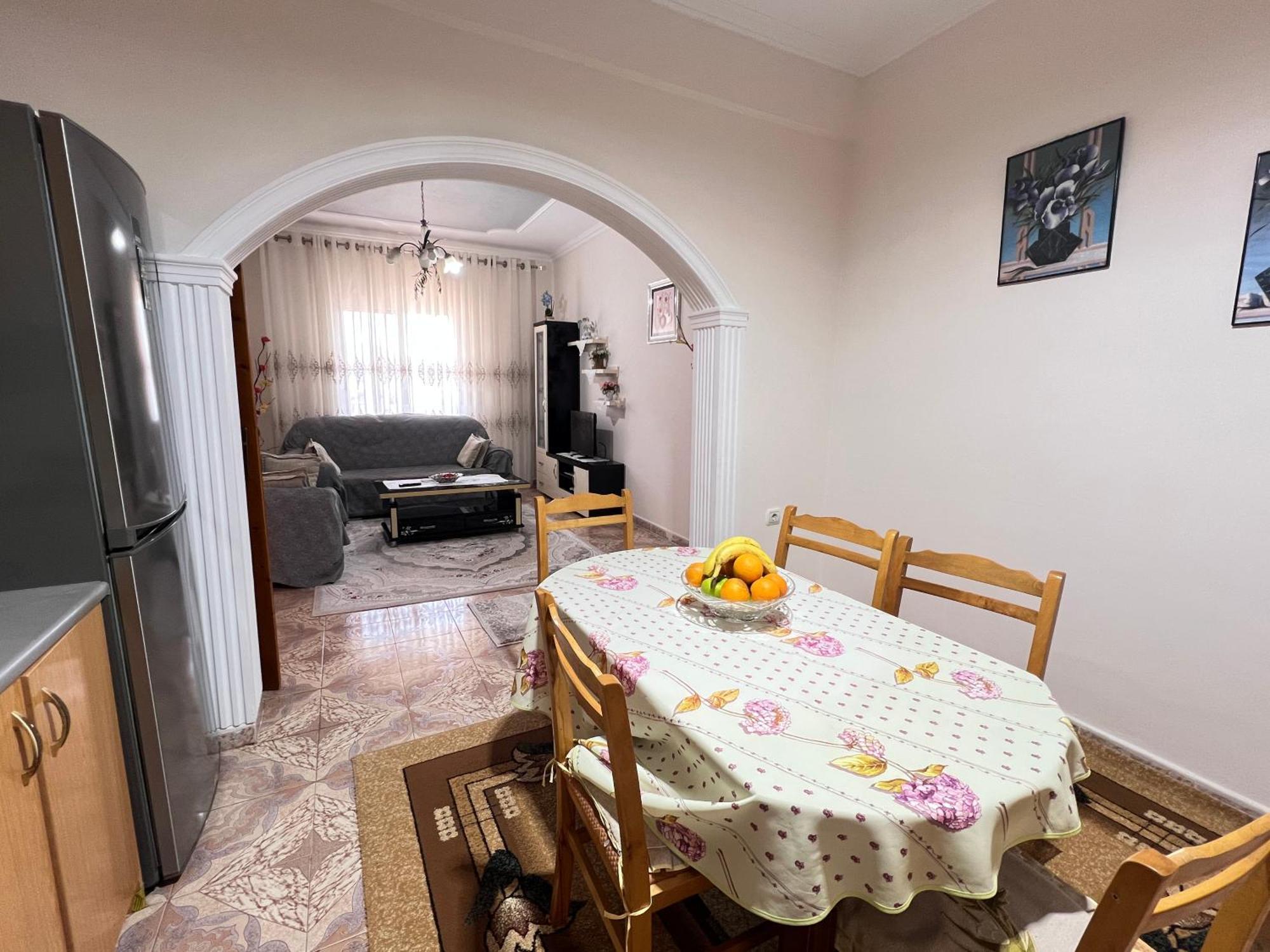 Guest House Sandri Sarandë Esterno foto